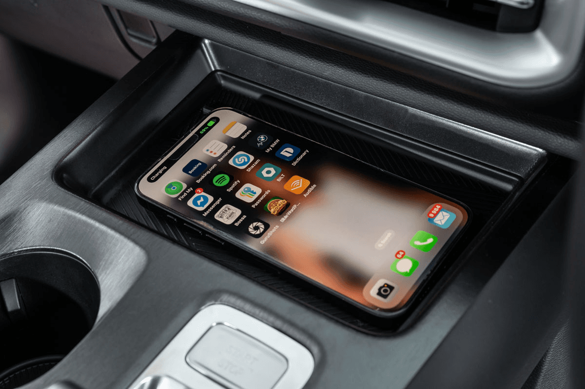 BAIC B30 Smart, Premium Console